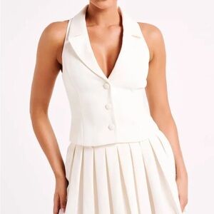 BRAND NEW MESHKI Elegant White Sleeveless Vest